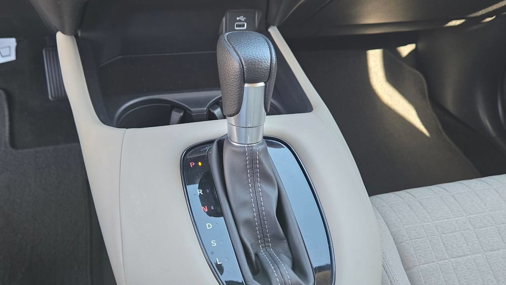 Used 2024 Honda HR-V LX image 24