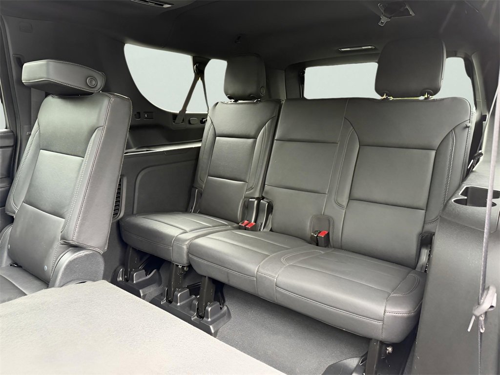 Used 2023 Chevrolet Suburban Z71 image 22