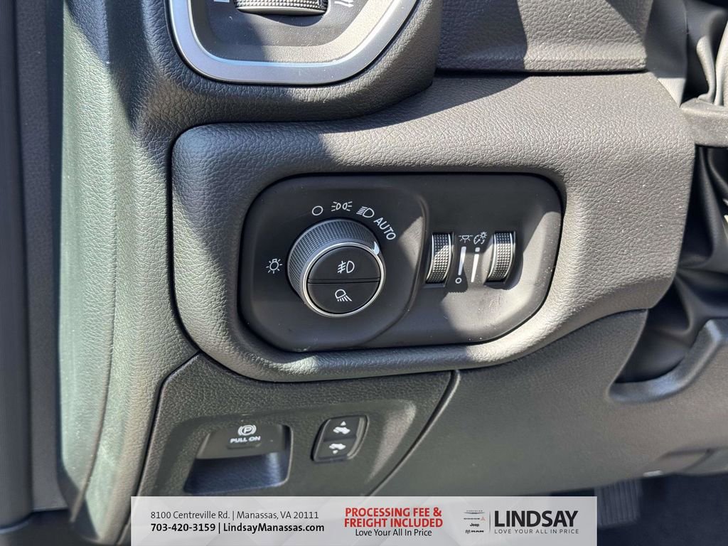 New 2026 RAM 1500 Big Horn AWD/4WD image 26