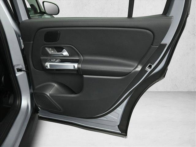 New 2026 Mercedes-Benz GLB 250 4MATIC image 27