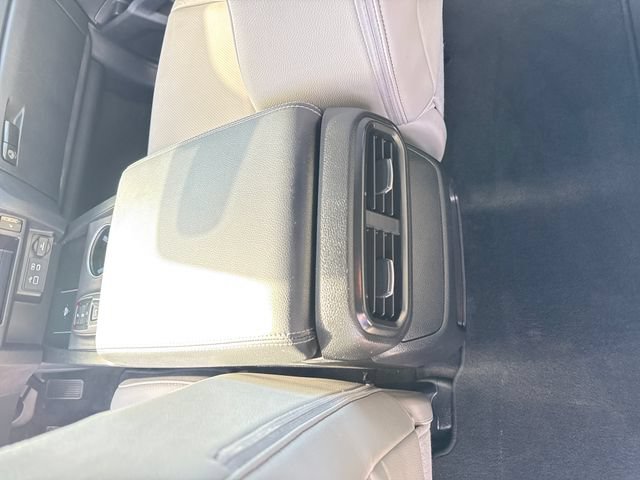 Used 2025 Honda Passport EX-L image 28