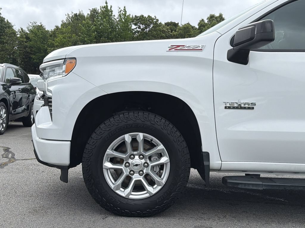Used 2022 Chevrolet Silverado 1500 RST AWD/4WD image 9