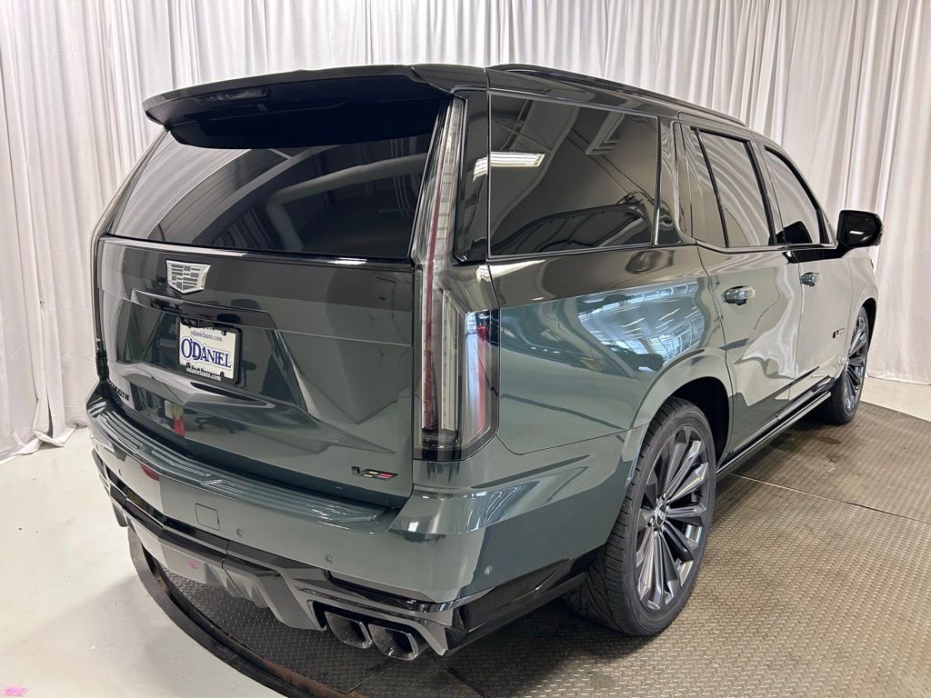 Used 2025 Cadillac Escalade V AWD/4WD image 38