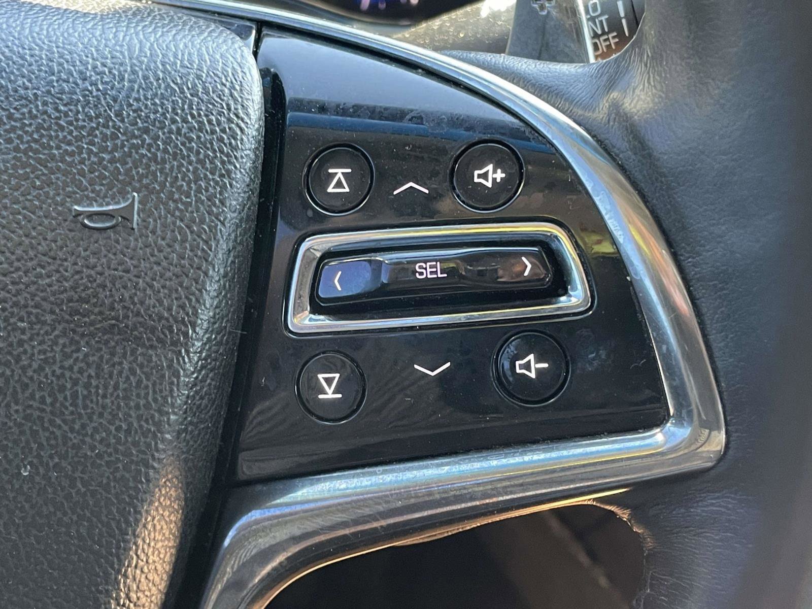 Used 2014 Cadillac CTS Luxury RWD image 20