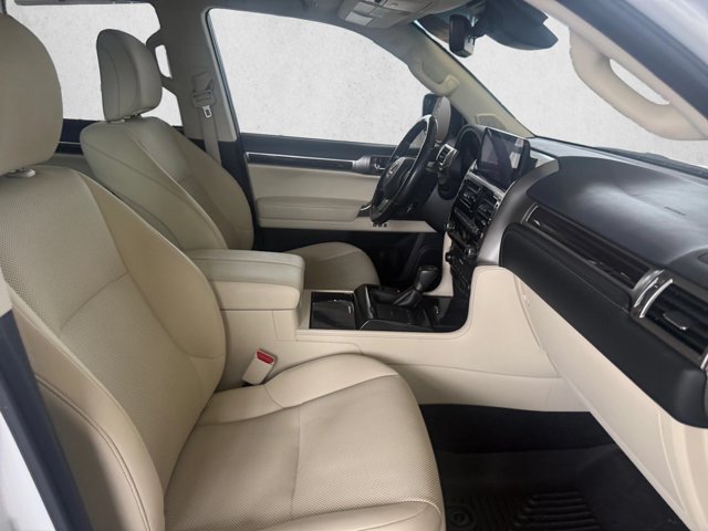 Used 2022 Lexus GX 460 Premium w/ Accessory Package AWD/4WD image 20