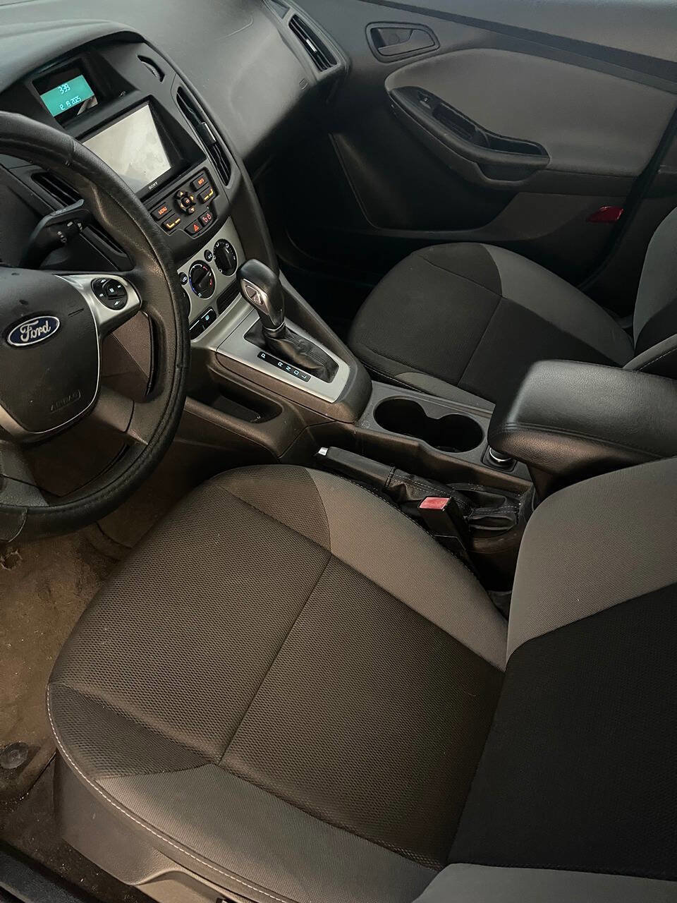 Used 2012 Ford Focus SE image 9