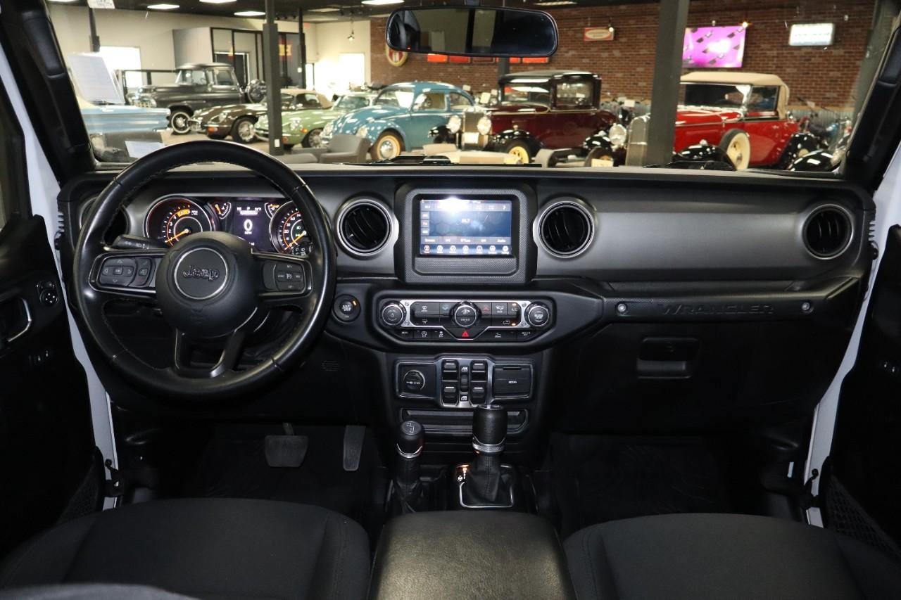 Used 2022 Jeep Wrangler Unlimited Sport AWD/4WD image 11