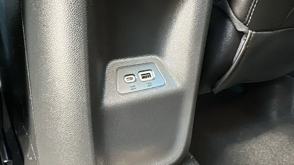 Used 2023 Buick Envision Preferred image 25