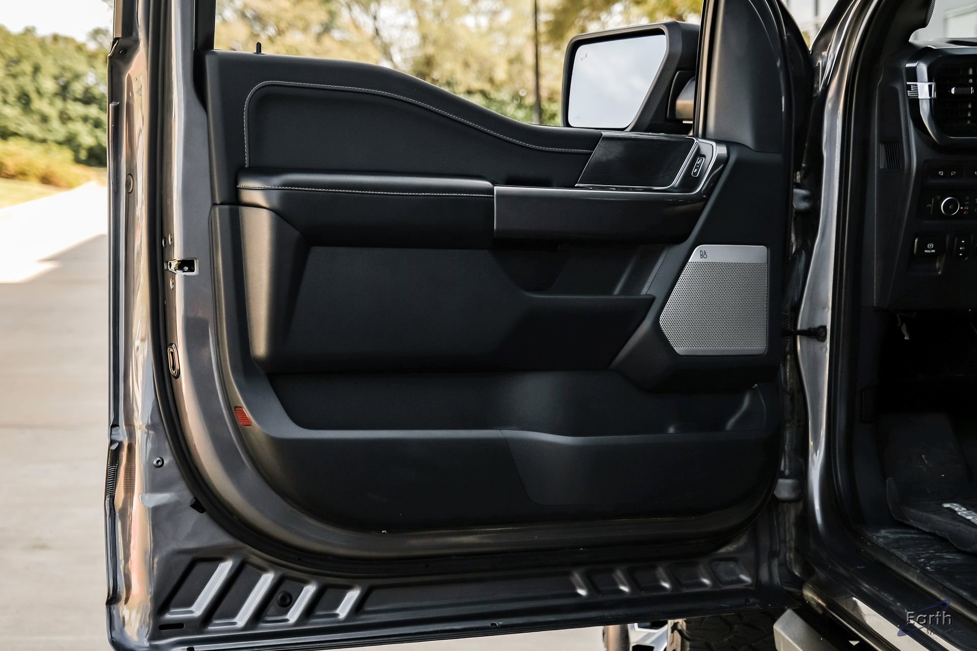 Used 2022 Ford F150 XLT w/ Equipment Group 302A High image 84