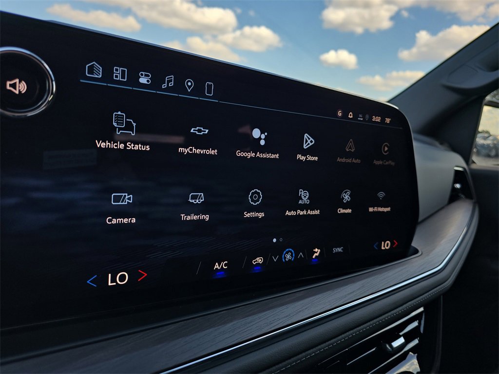 New 2026 Chevrolet Suburban LS image 21