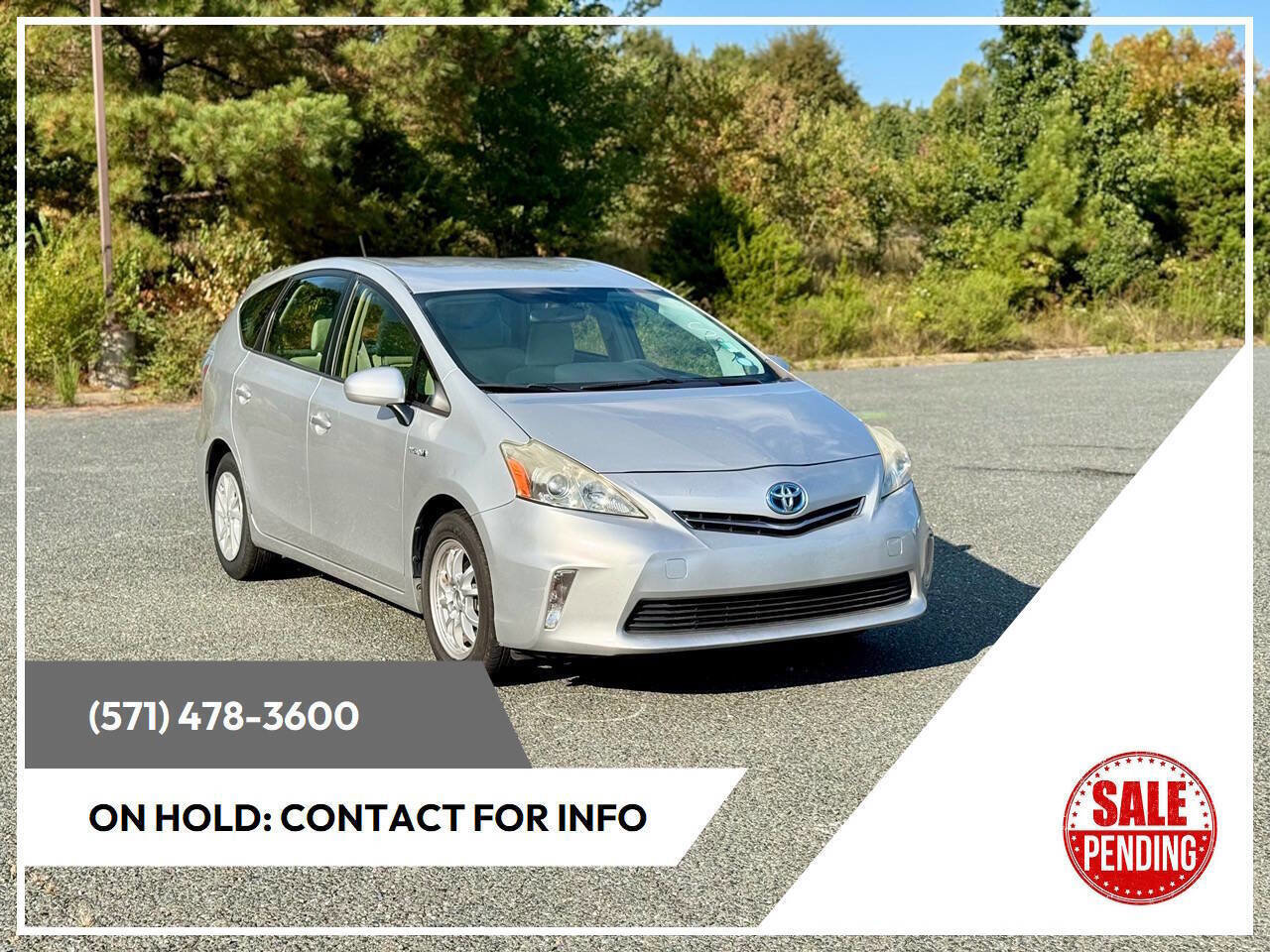 Used 2014 Toyota Prius V Two image 1