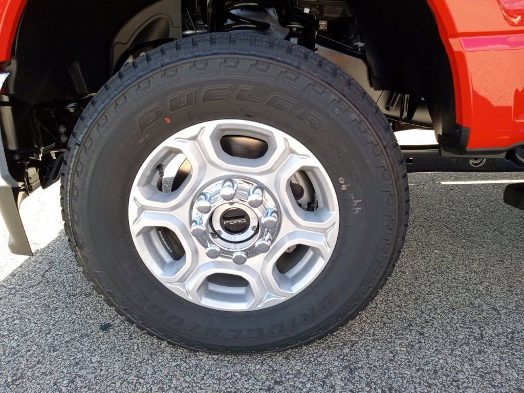 New 2026 Ford F250 XLT image 34