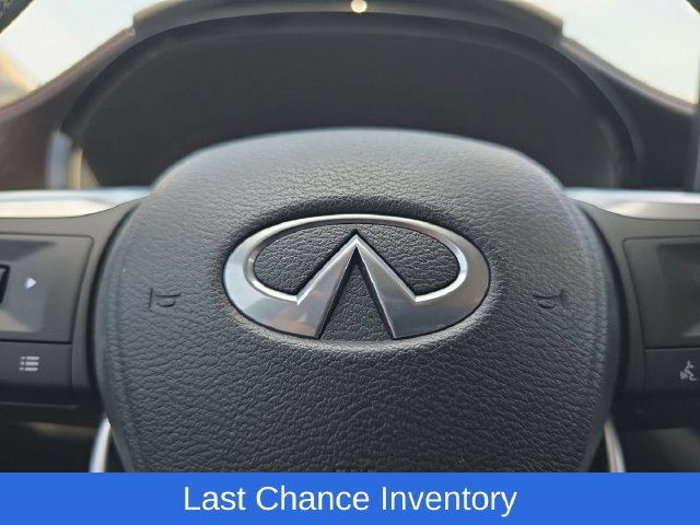 Used 2023 INFINITI QX60 Sensory w/ Cargo Package AWD/4WD image 6