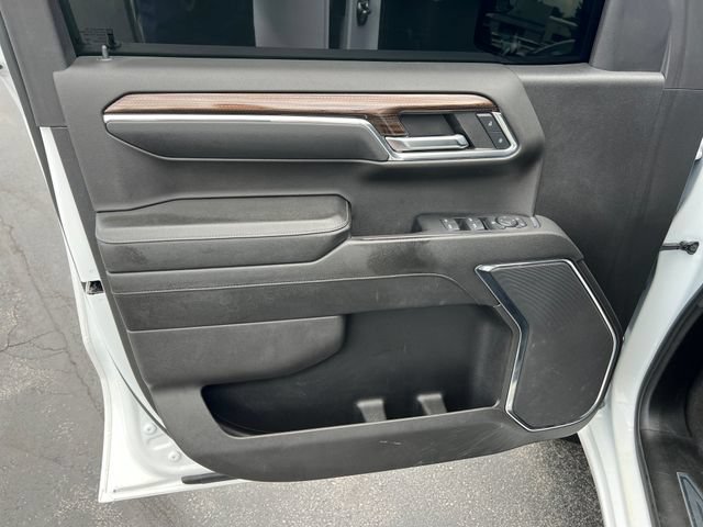 Certified 2024 Chevrolet Silverado 1500 LT AWD/4WD image 11