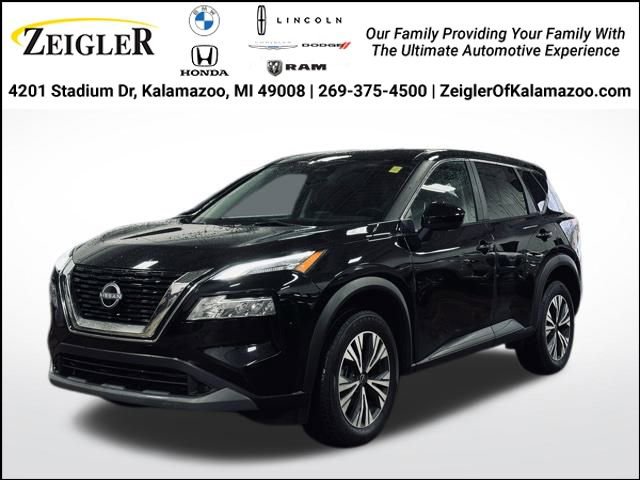 Used 2023 Nissan Rogue SV image 1