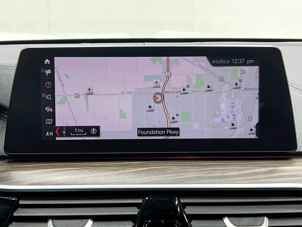 Used 2019 BMW M550i xDrive image 10