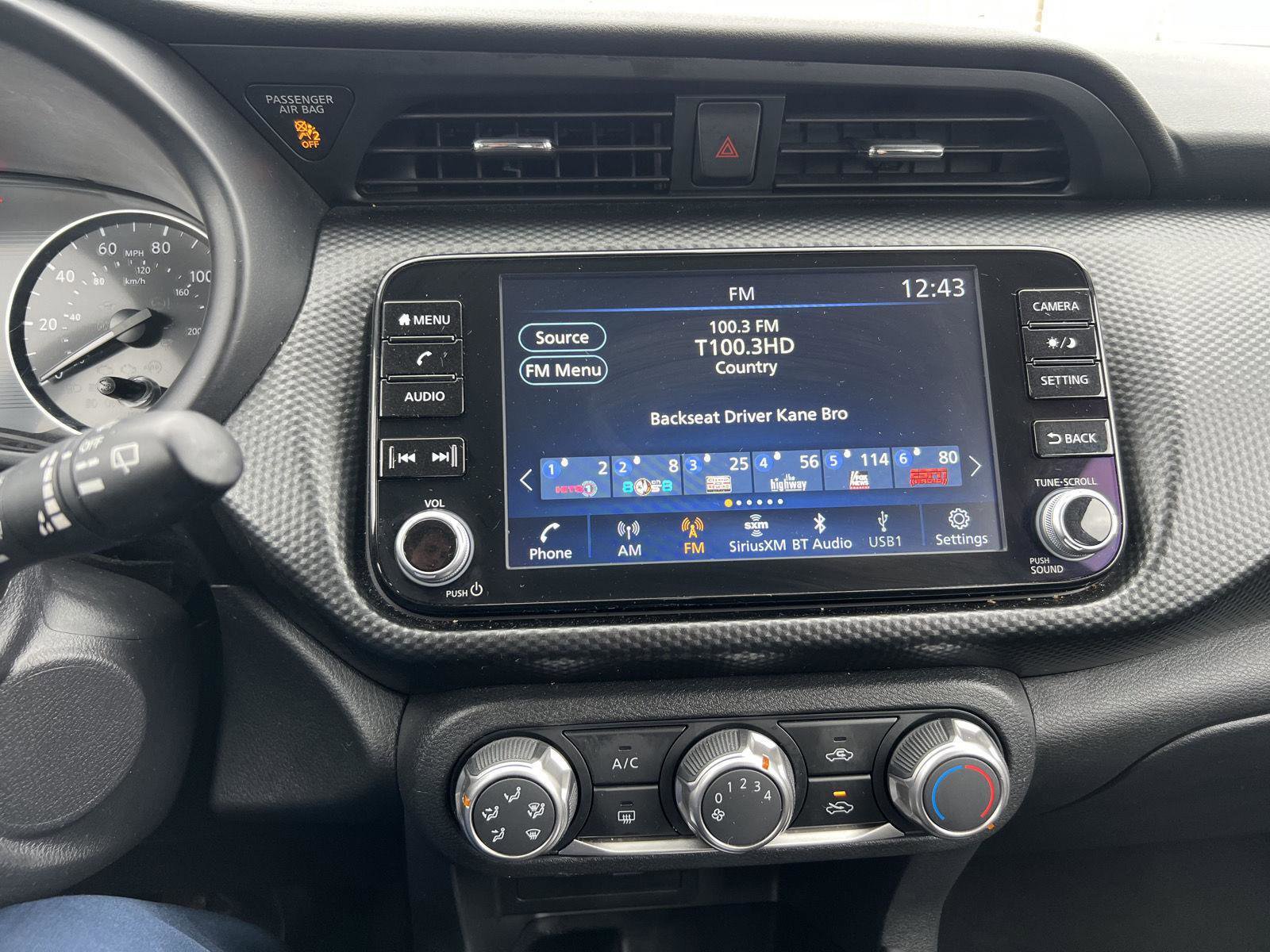 Used 2024 Nissan Kicks SV image 18