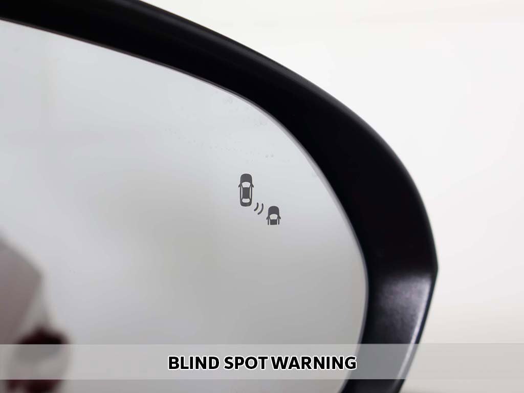 Used 2018 Hyundai Elantra GT Sport image 3