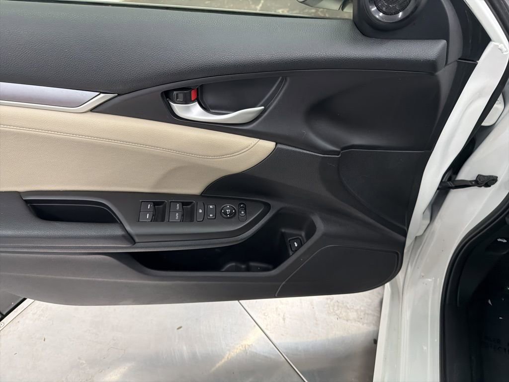 Used 2018 Honda Civic EX-L image 13