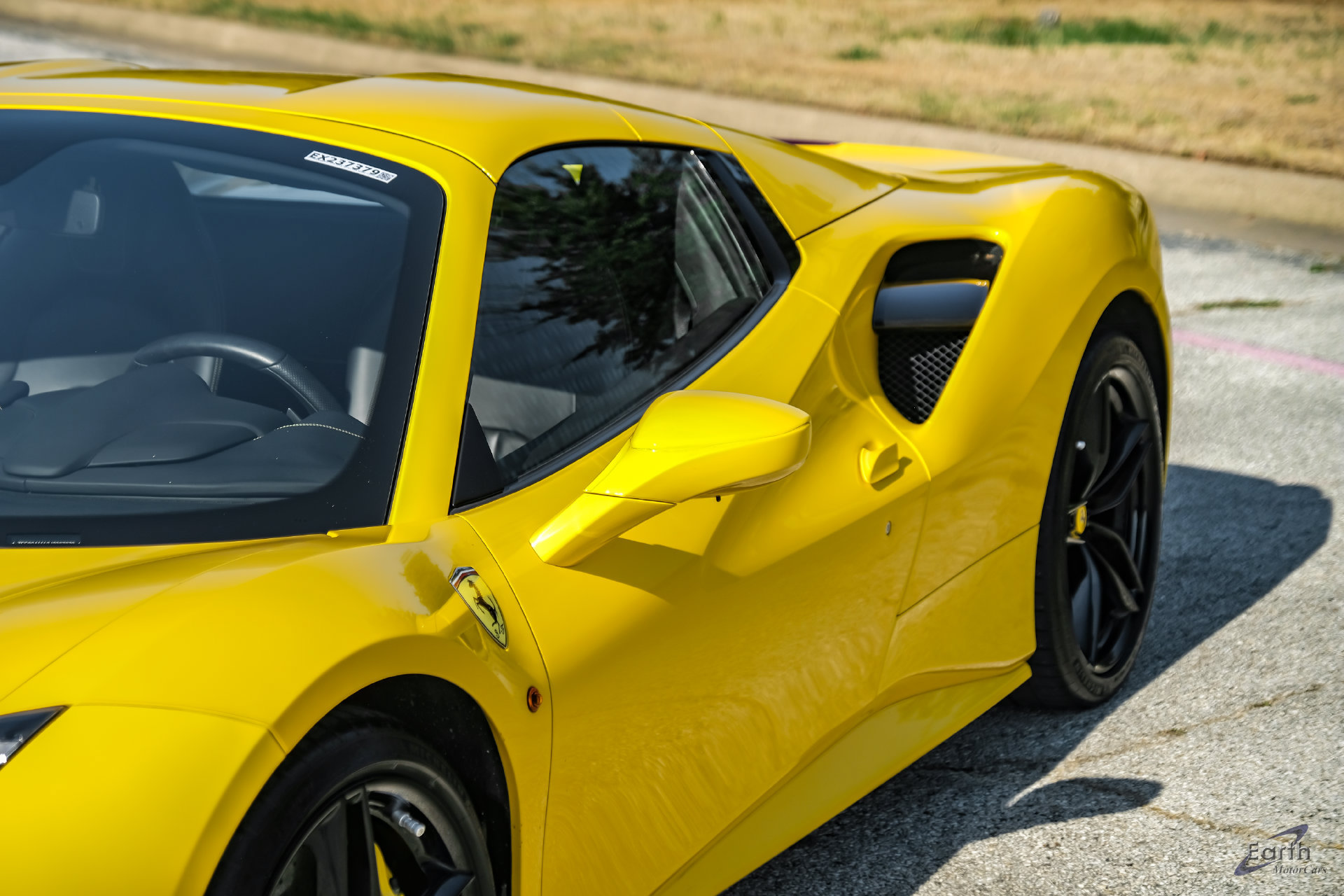Used 2018 Ferrari 488 Spider RWD image 39