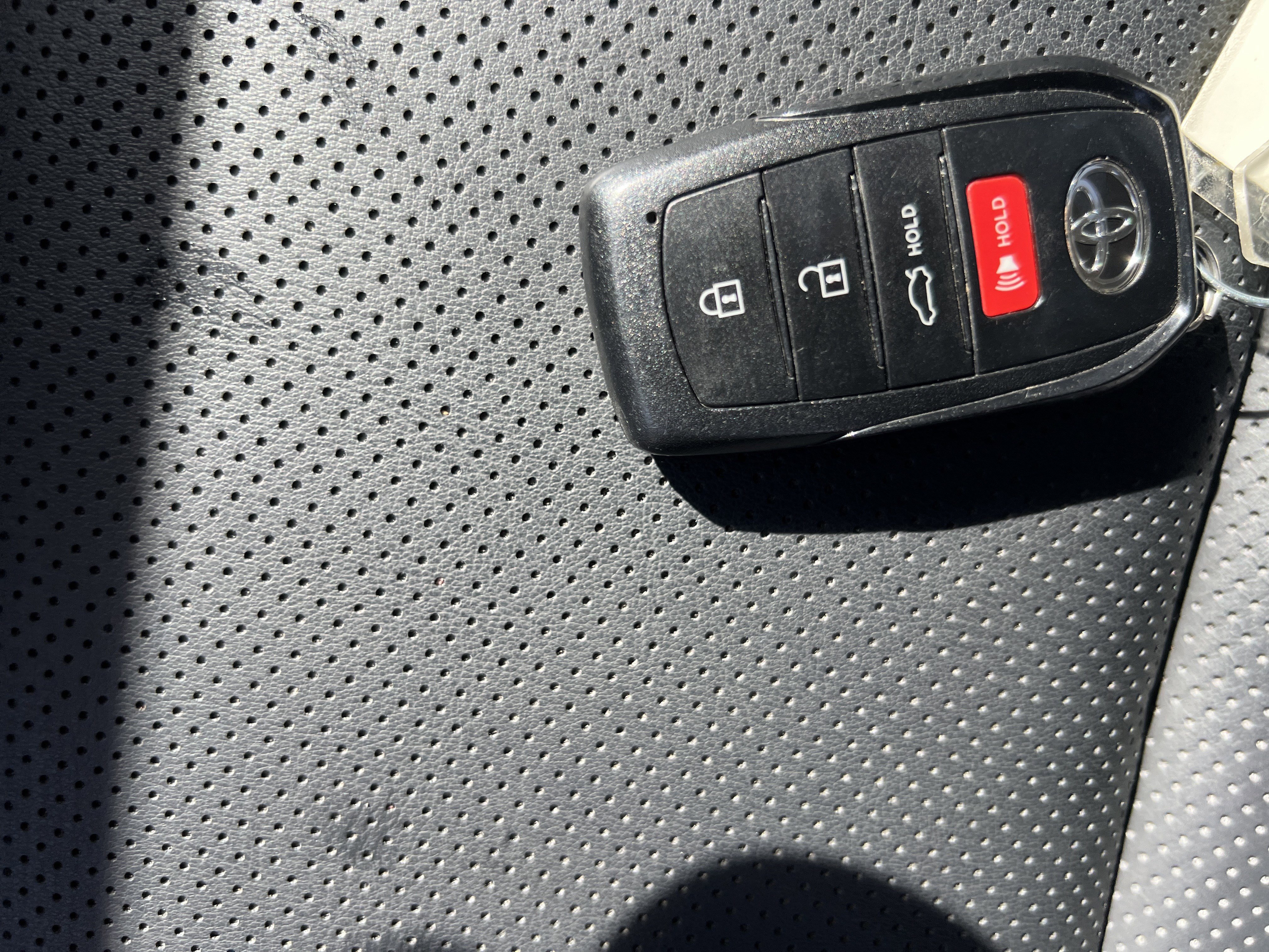 Used 2023 Toyota Crown Limited image 36