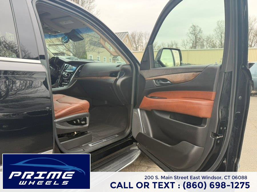 Used 2016 Cadillac Escalade Luxury image 18