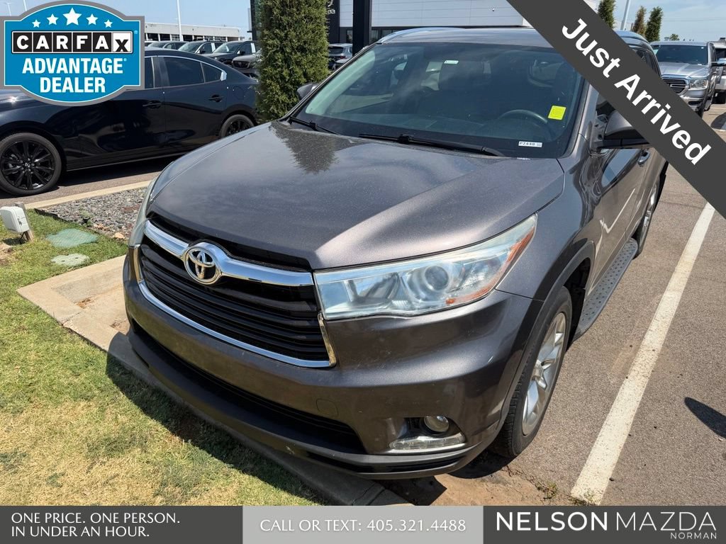 Used 2016 Toyota Highlander Limited FWD image 1
