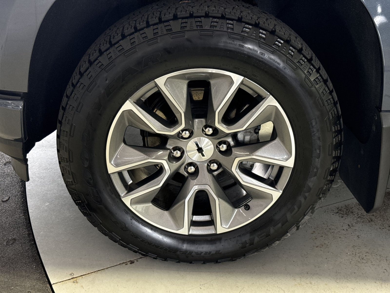 Used 2021 Chevrolet Silverado 1500 RST w/ Z71 Off-Road Package AWD/4WD image 13