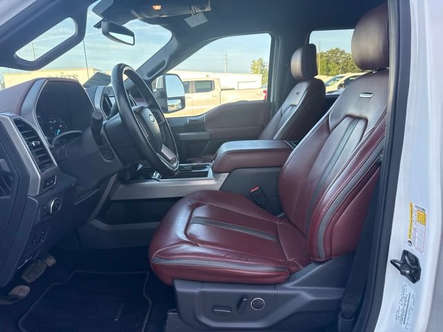 Used 2022 Ford F250 Platinum w/ FX4 Off-Road Package AWD/4WD image 26