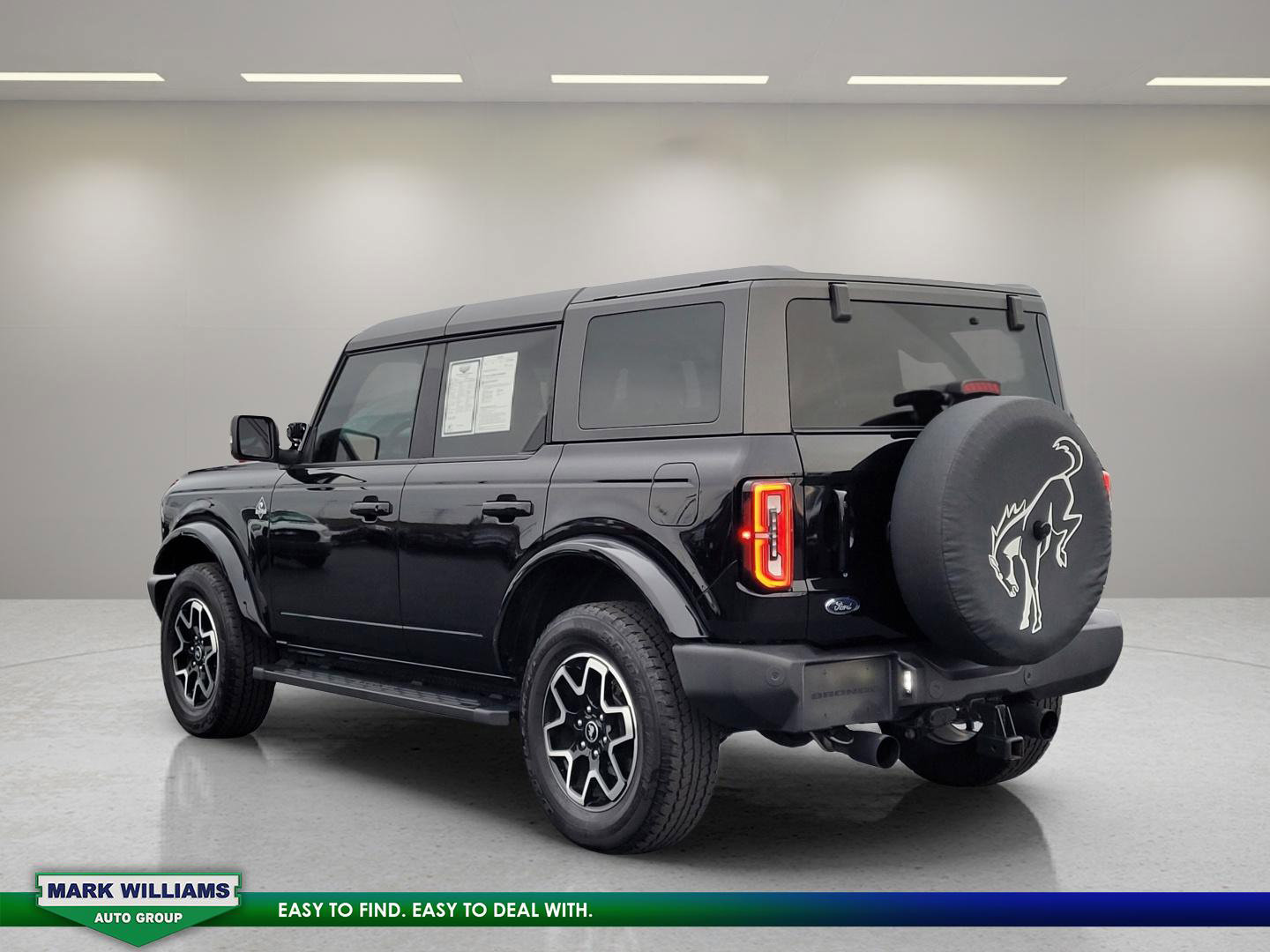 Certified 2024 Ford Bronco Outer Banks image 9