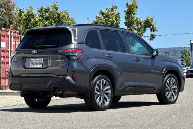 Used 2026 Subaru Forester Touring AWD/4WD image 4