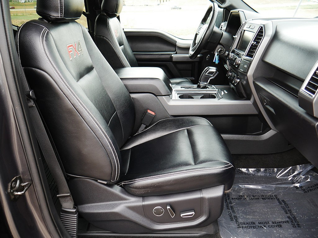 Used 2015 Ford F150 XLT w/ Equipment Group 302A Luxury AWD/4WD image 52