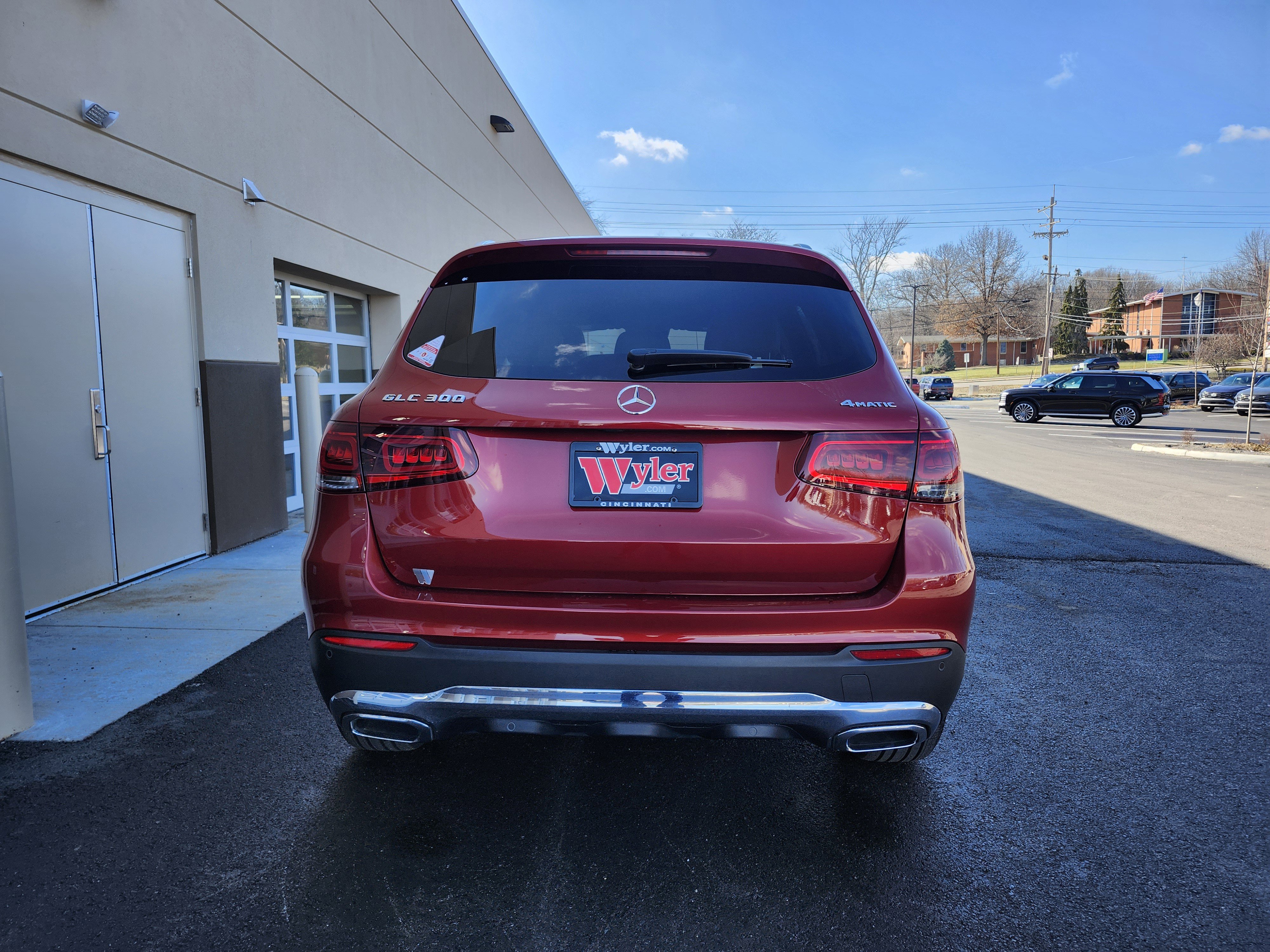 Used 2022 Mercedes-Benz GLC 300 4MATIC image 32