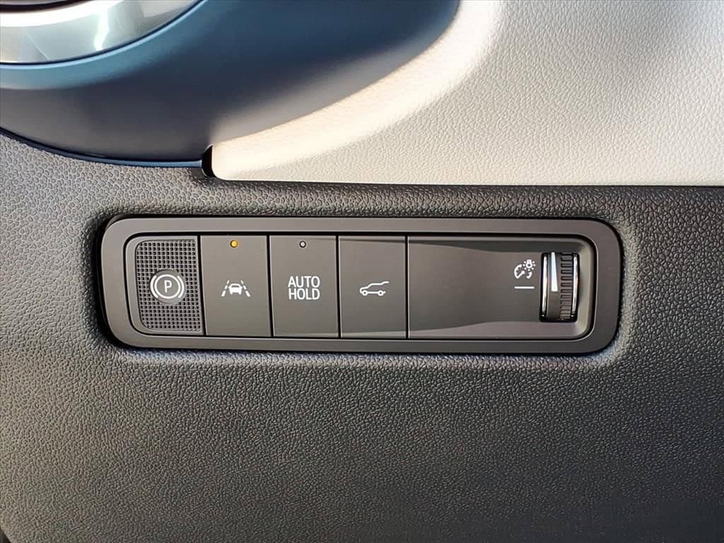 New 2026 Chevrolet Equinox EV LT w/ LPO, All-Weather Mat Package image 16