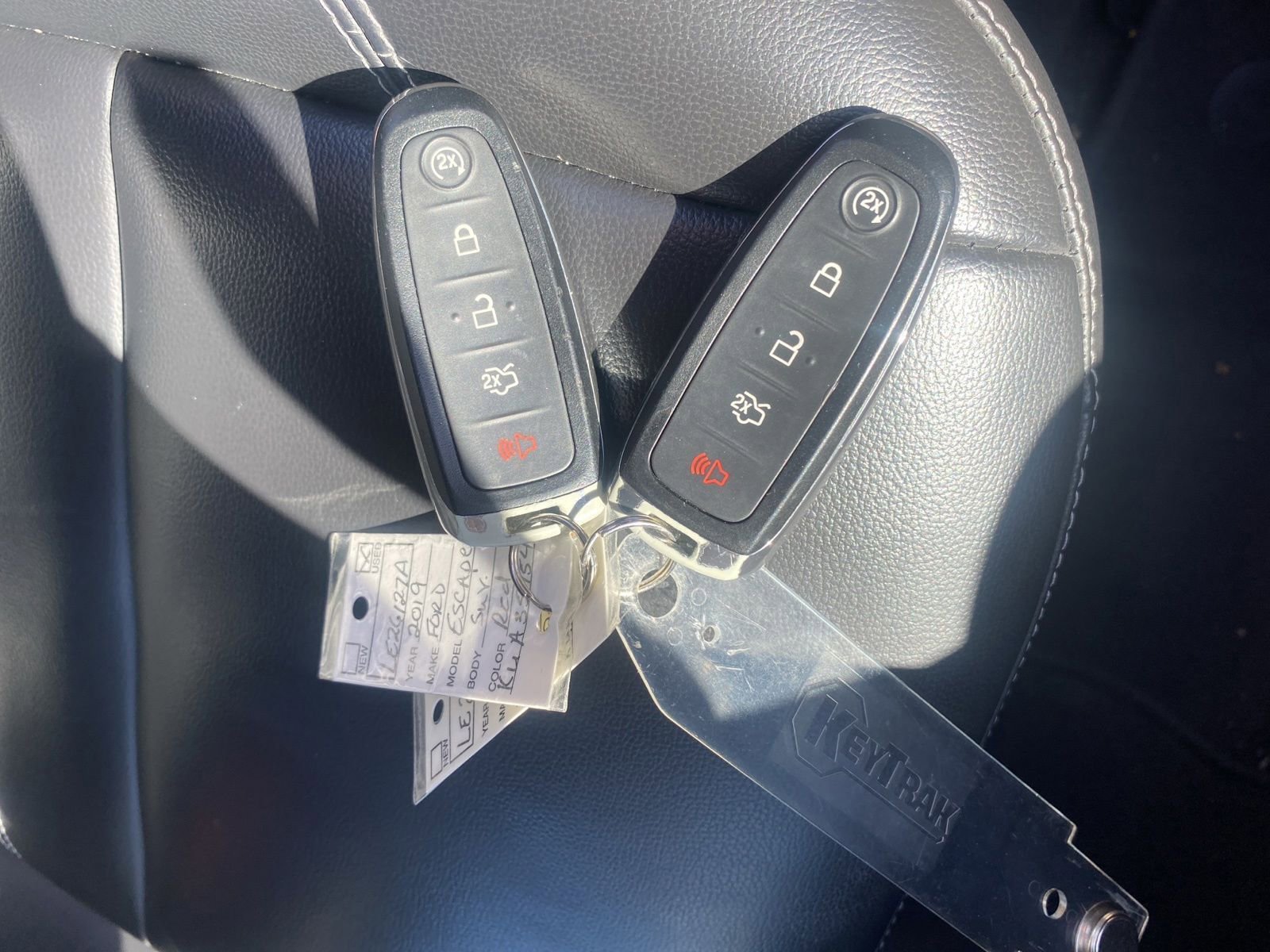 Used 2019 Ford Escape SEL FWD image 10