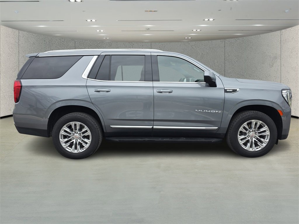 Used 2022 GMC Yukon SLT image 2