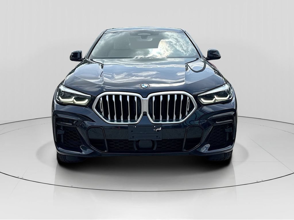 Used 2022 BMW X6 xDrive40i w/ M Sport Package AWD/4WD image 2