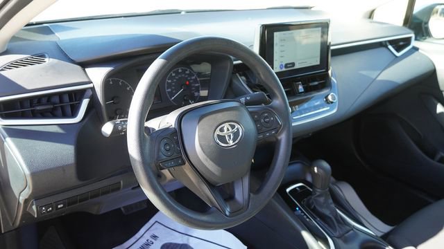 Used 2024 Toyota Corolla LE image 18