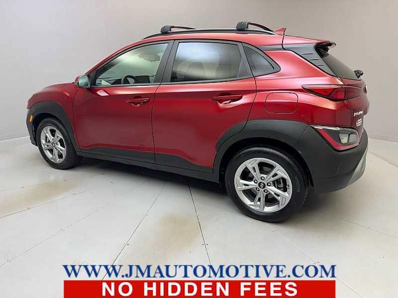 Used 2023 Hyundai Kona SEL image 3