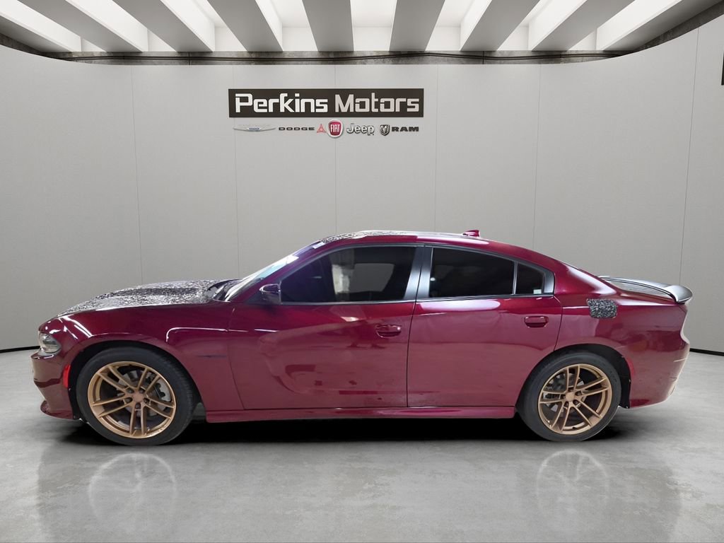 Used 2021 Dodge Charger R/T w/ Blacktop Package RWD image 2