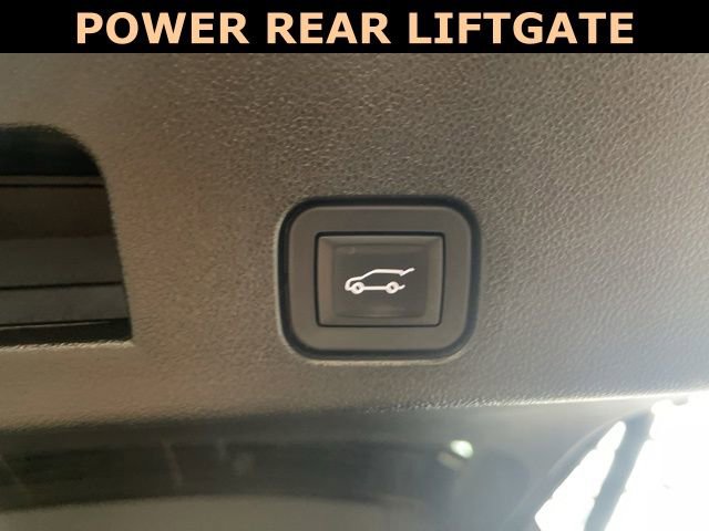 Used 2025 GMC Acadia Elevation image 32