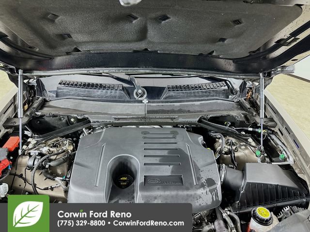 Used 2023 Land Rover Defender 110 X image 32