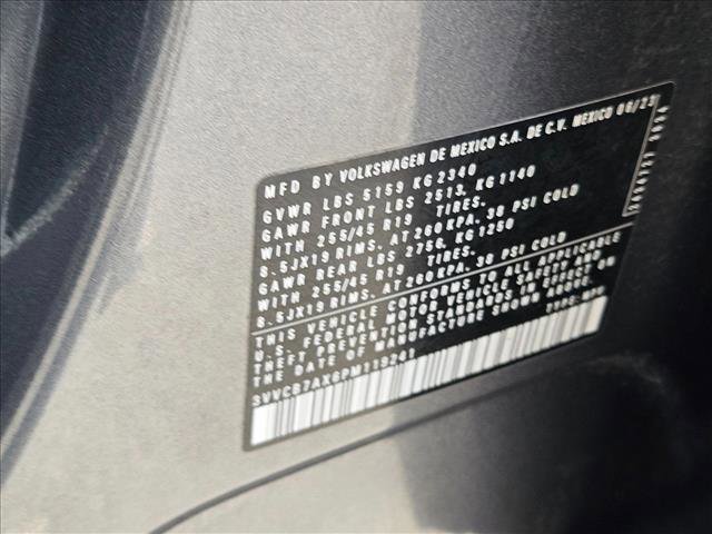 Used 2023 Volkswagen Tiguan SE R-Line FWD image 24