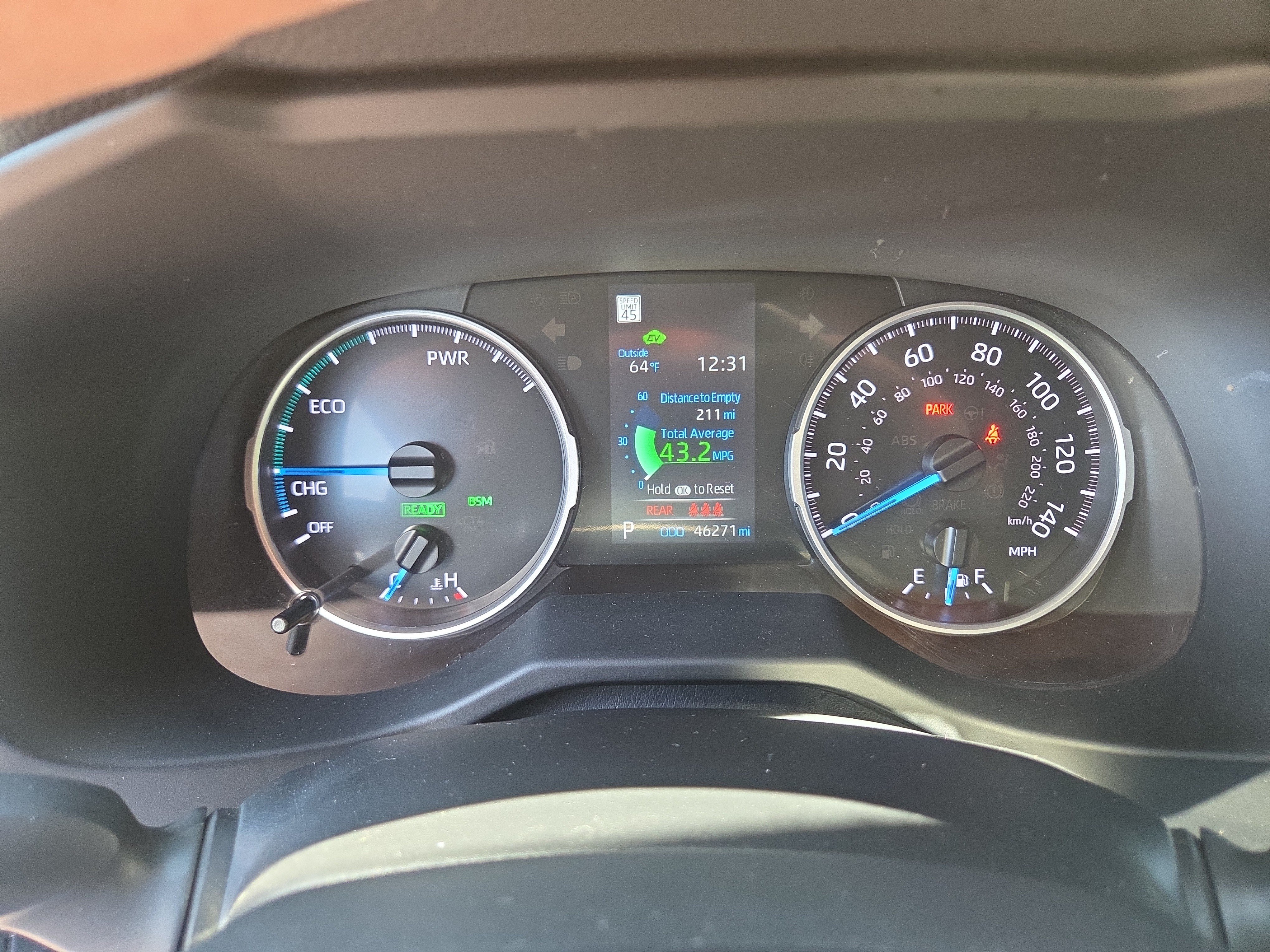 Certified 2022 Toyota RAV4 SE w/ Convenience Package AWD/4WD image 20