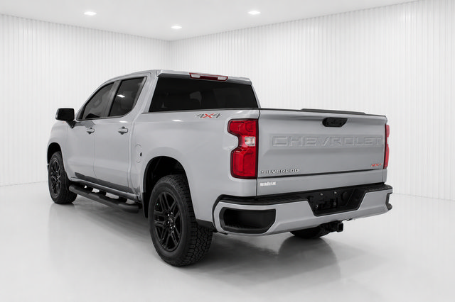 Used 2026 Chevrolet Silverado 1500 RST w/ RST Select Package AWD/4WD image 6