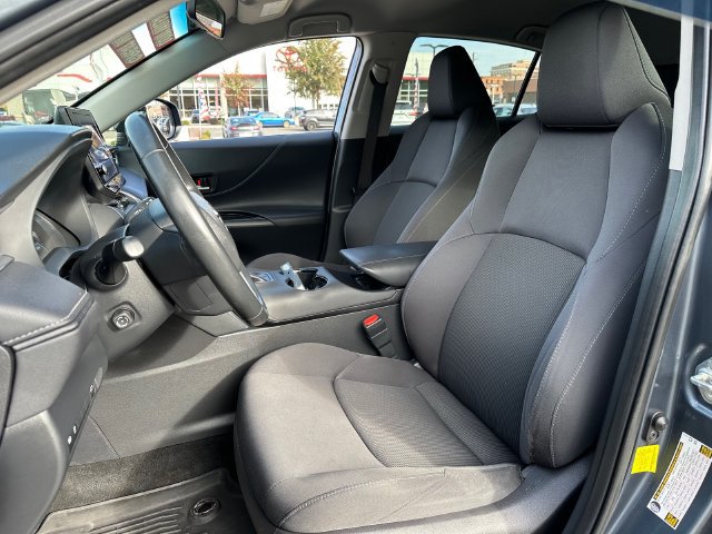 Certified 2023 Toyota Venza LE AWD/4WD image 9