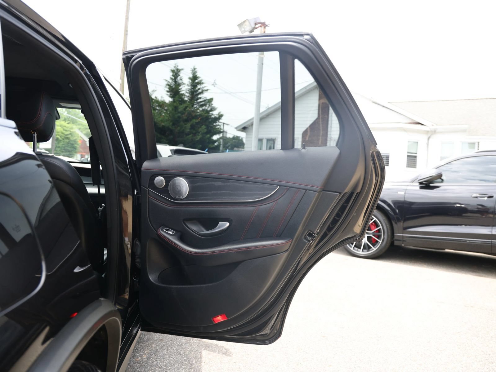Used 2019 Mercedes-Benz GLC 43 AMG 4MATIC image 27