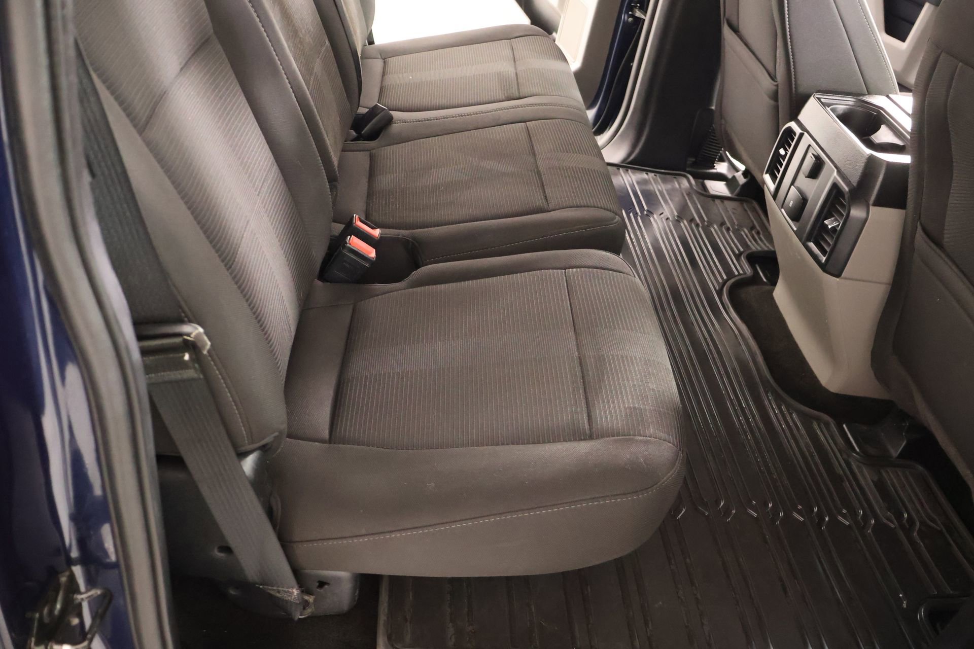 Used 2018 Ford F150 XL w/ Equipment Group 101A Mid AWD/4WD image 13