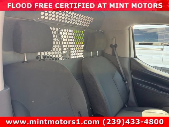 Used 2020 Nissan NV200 S FWD image 23