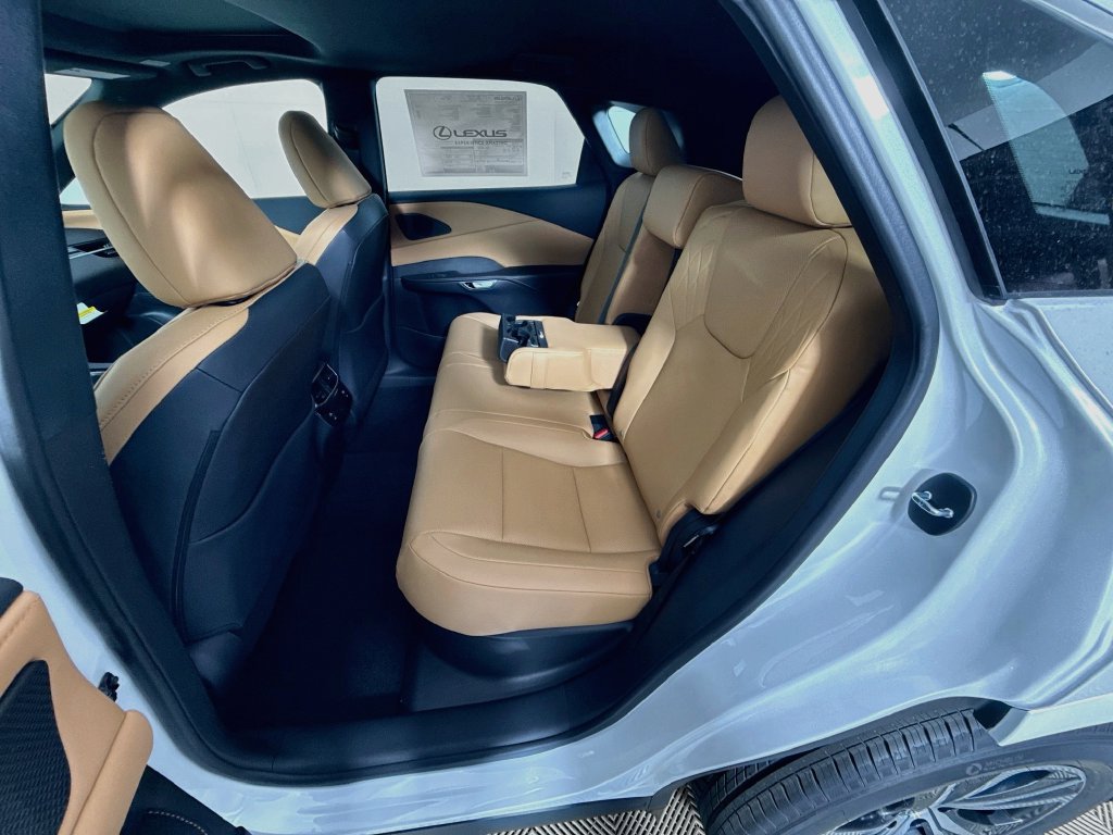 New 2026 Lexus RX 350 FWD image 17